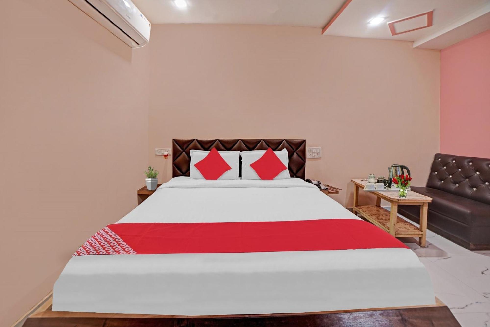 Hotel O Sandeep Raipur  ภายนอก รูปภาพ