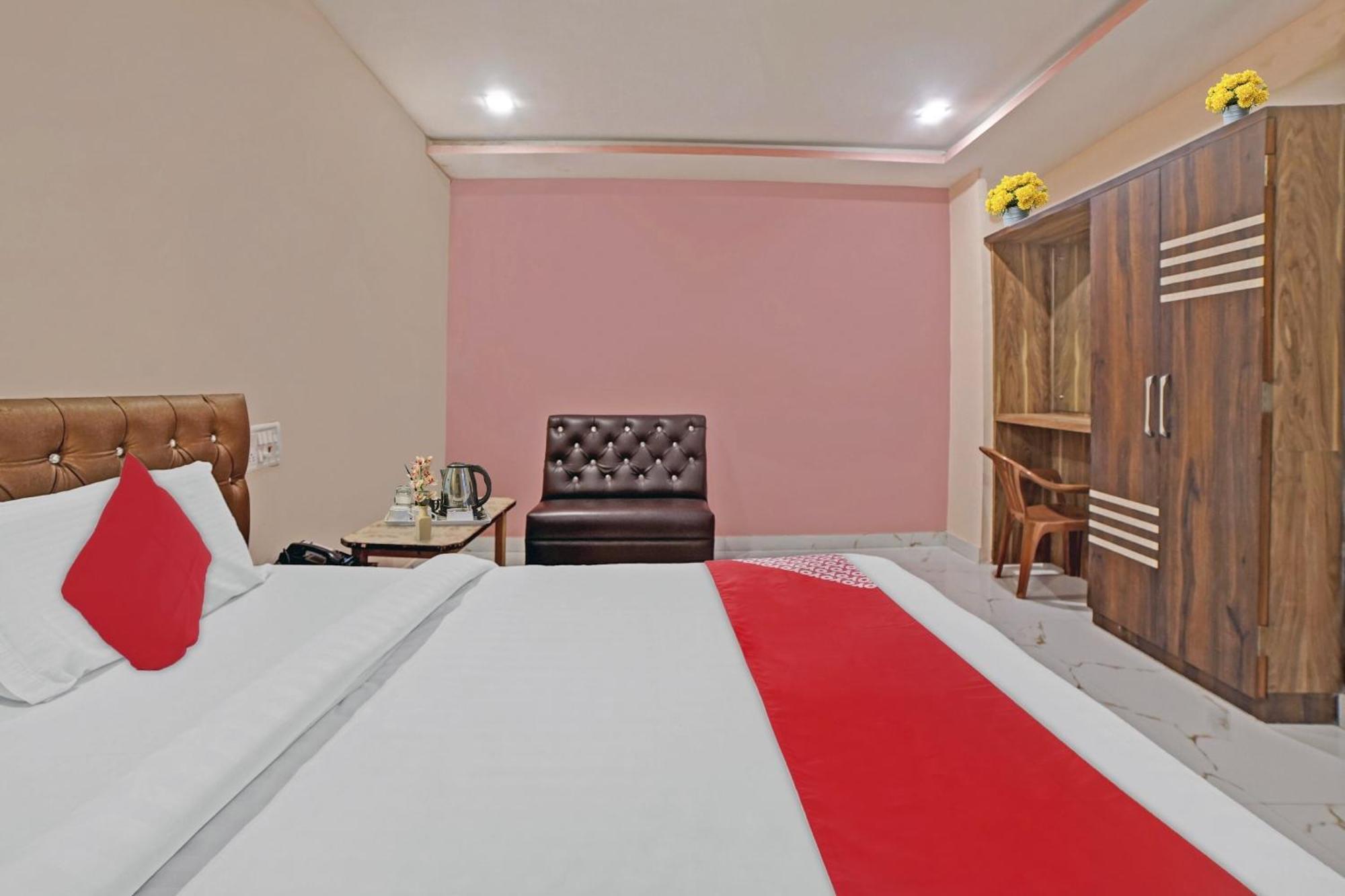 Hotel O Sandeep Raipur  ภายนอก รูปภาพ