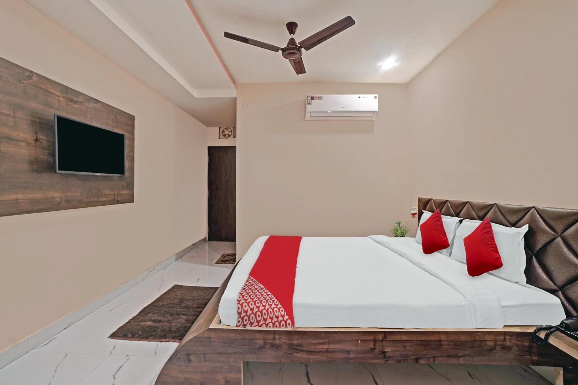 Hotel O Sandeep Raipur  ภายนอก รูปภาพ